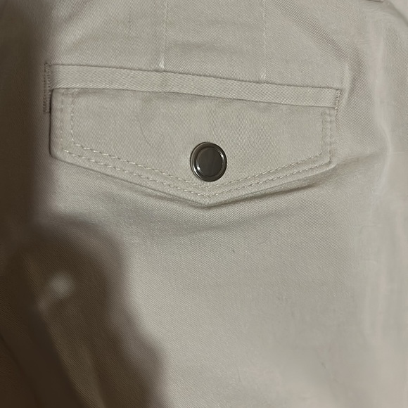 ❤️White House Black Market Women’s Capris - Picture 4 of 5